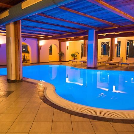 Appartement- Und Wellnesshotel Winkler Фальцес Екстер'єр фото