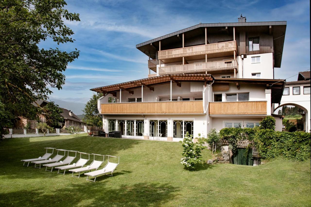 Appartement- Und Wellnesshotel Winkler Фальцес Екстер'єр фото