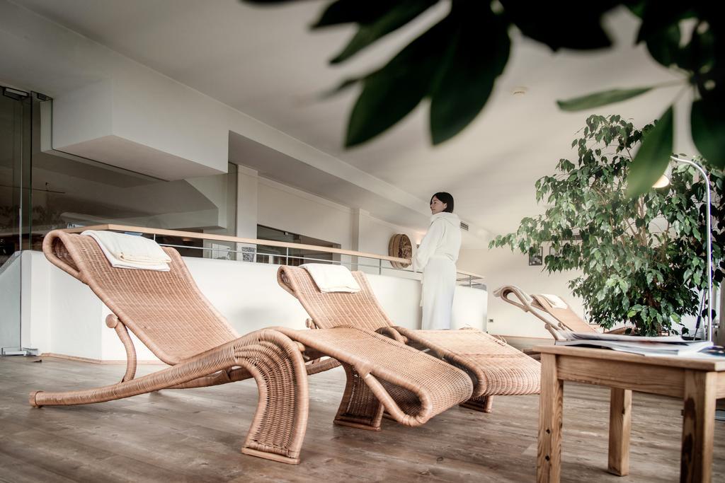 Appartement- Und Wellnesshotel Winkler Фальцес Екстер'єр фото